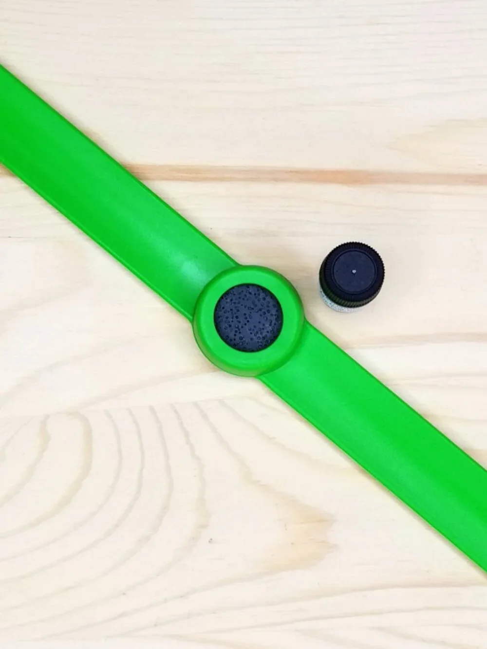 RESERVED Green Silicone & Black Lava Stone Slap Bracelet for Kids & Sport NEW